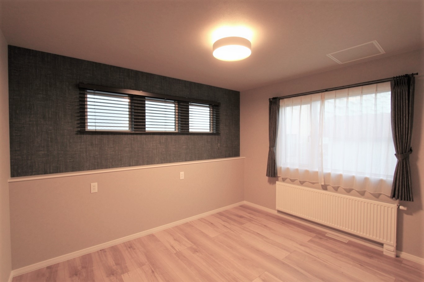 無垢床 こだわりの造作洗面があるcafeテイストの家 S様邸のご紹介 ママの立場で家づくり Nikomama日記 札幌の新築一戸建て注文住宅 不動産土地のホーム企画センター