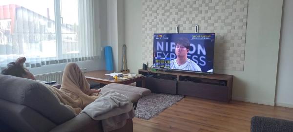 自宅のタイルを直す！(^O^)