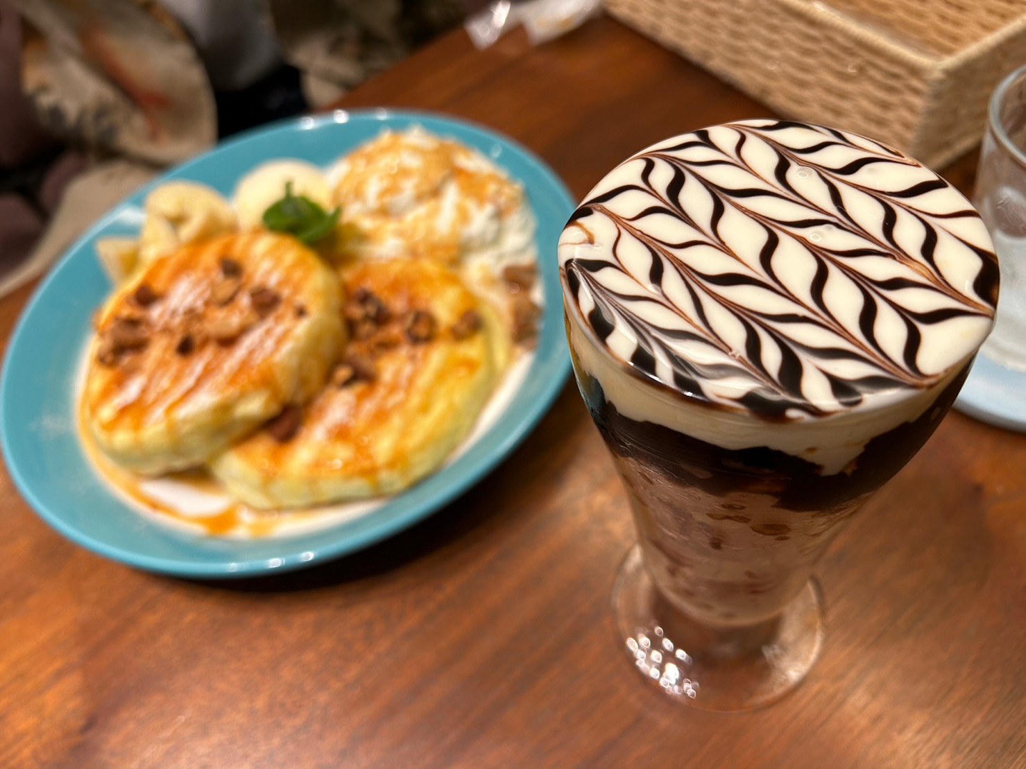 カレー「円山教授」とcafe「hygge」